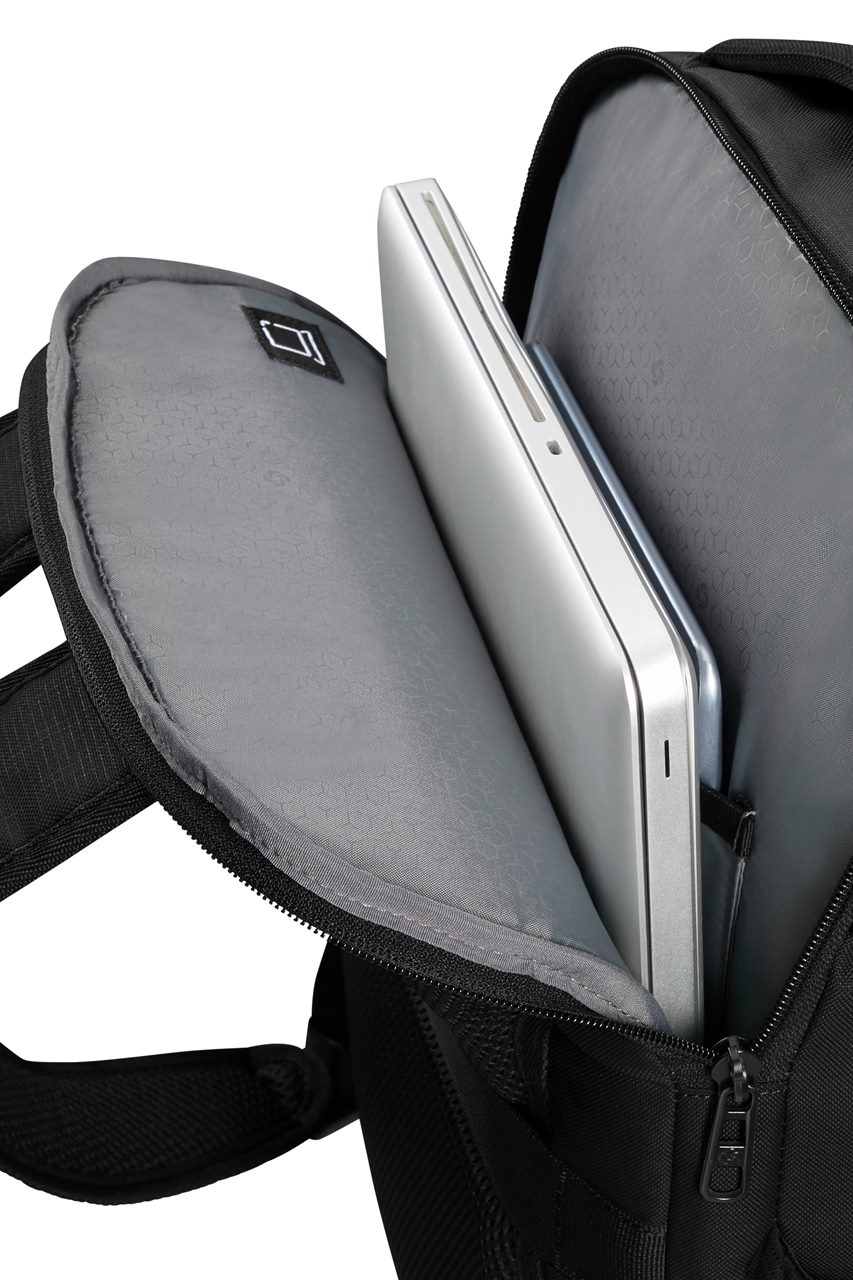 ROADER-003 RUCSAC LAPTOP M NEGRU 09